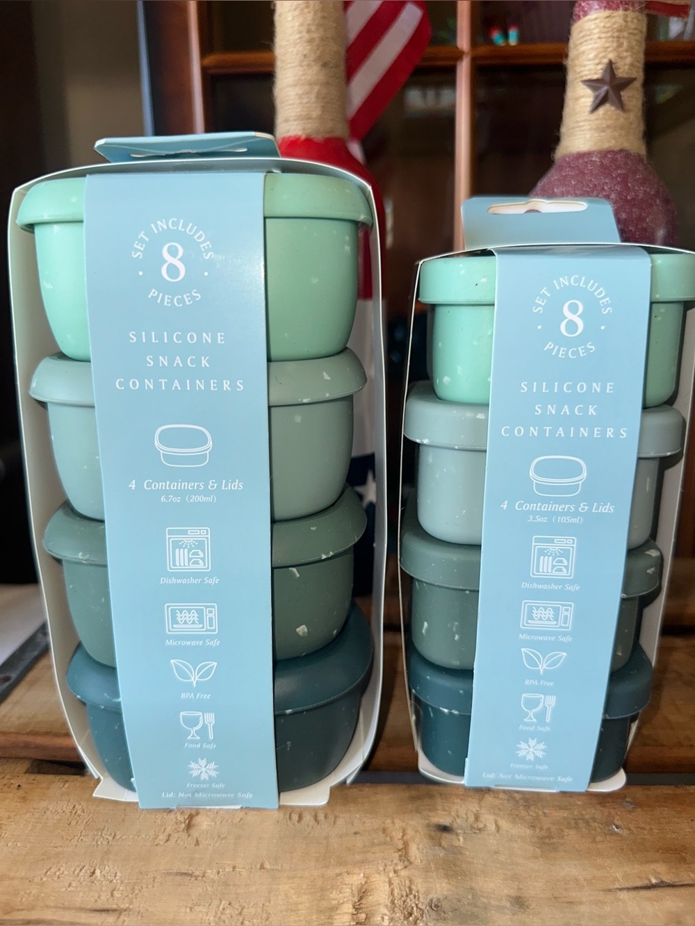 Silicone Snack Containers 6.7 Oz & 3.5 Oz - Mint & Teal Stackable Set ~ New - Picture 6 of 9